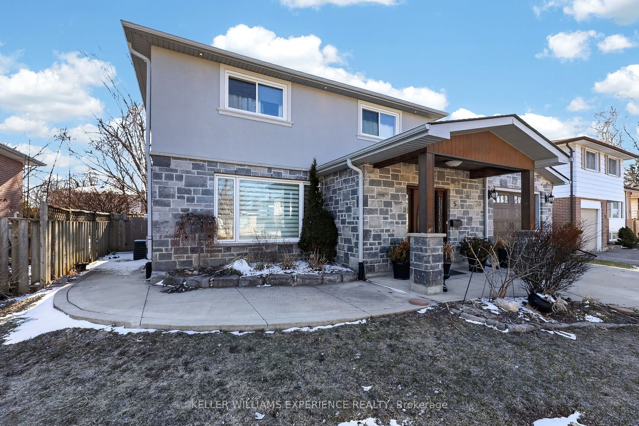 Additional image 3 of 5 Jills Court, Barrie, ON, L4M 4L6