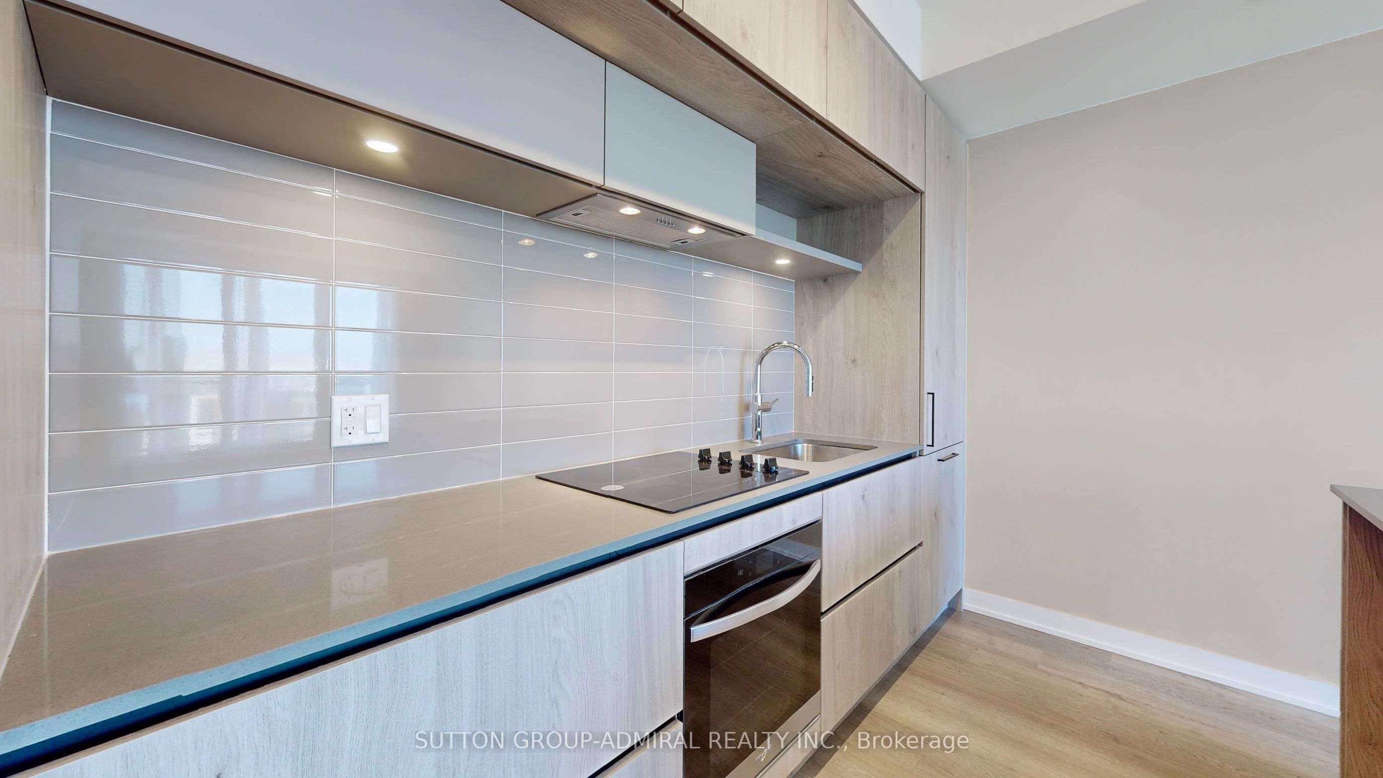 Additional image 4 of 501-6 David Eyer Road, Richmond Hill, ON, L4S 0N5