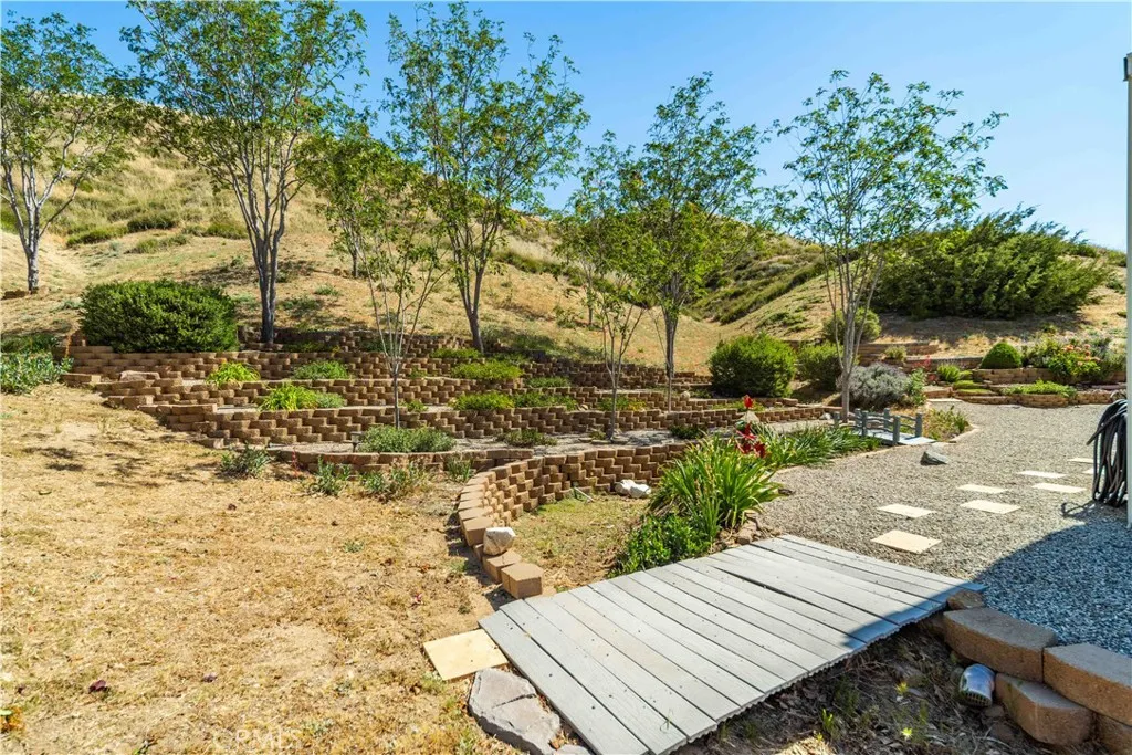 Additional image 93 of 9251 Elizabeth Lake Rd, Leona Valley, CA 93551