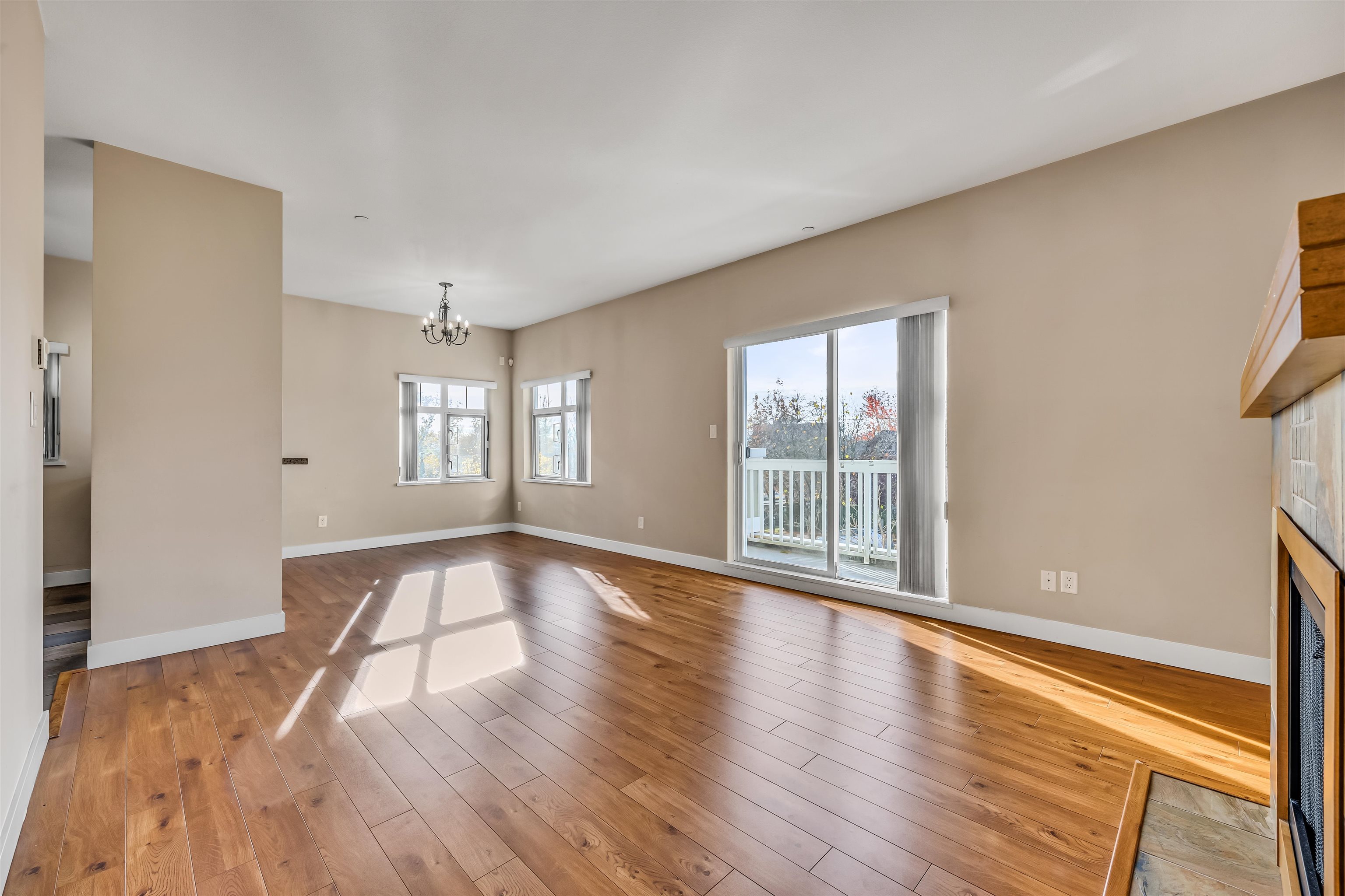 Additional image 5 of 157-7388 Macpherson Avenue, Burnaby, BC, V5J 0A1