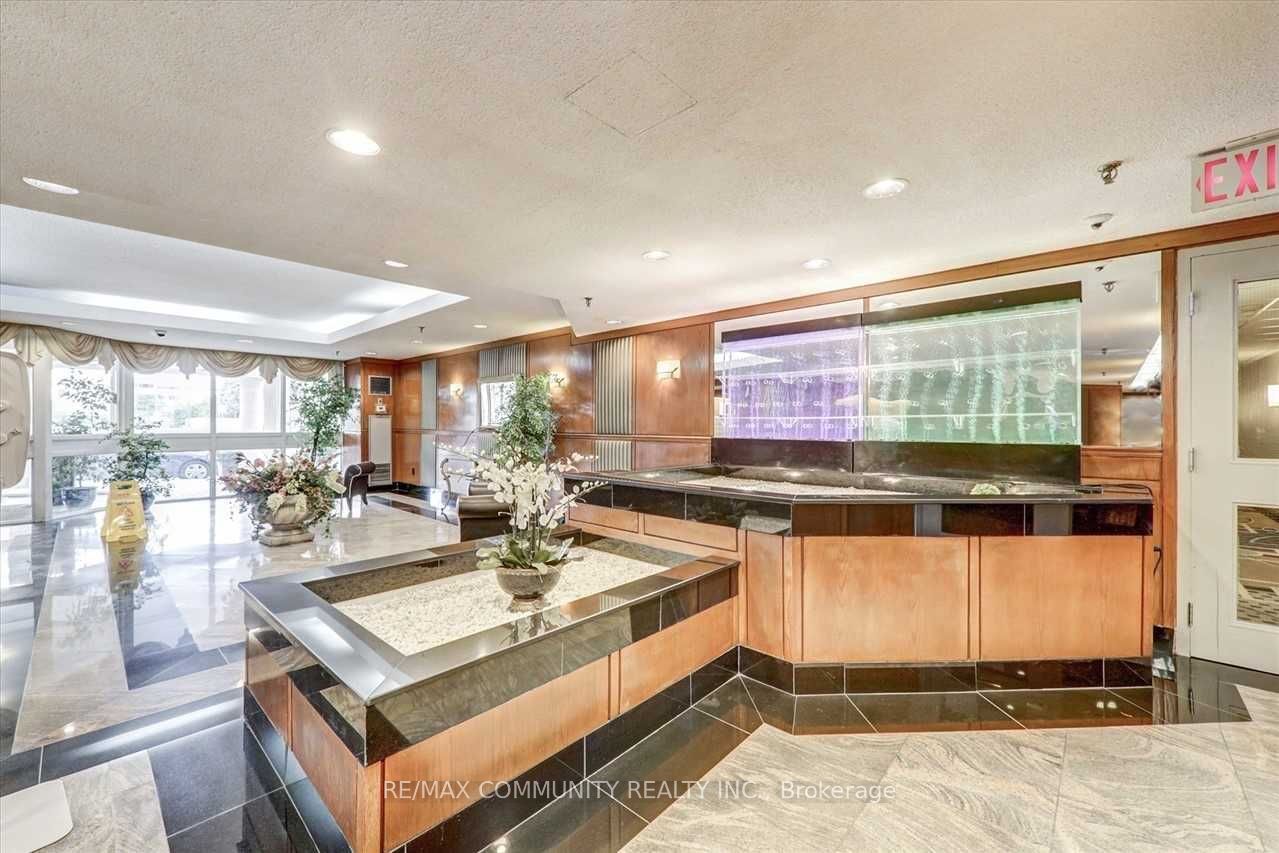 Additional image 2 of Ph11-430 Mclevin Avenue, Toronto, ON, M1B 5P1