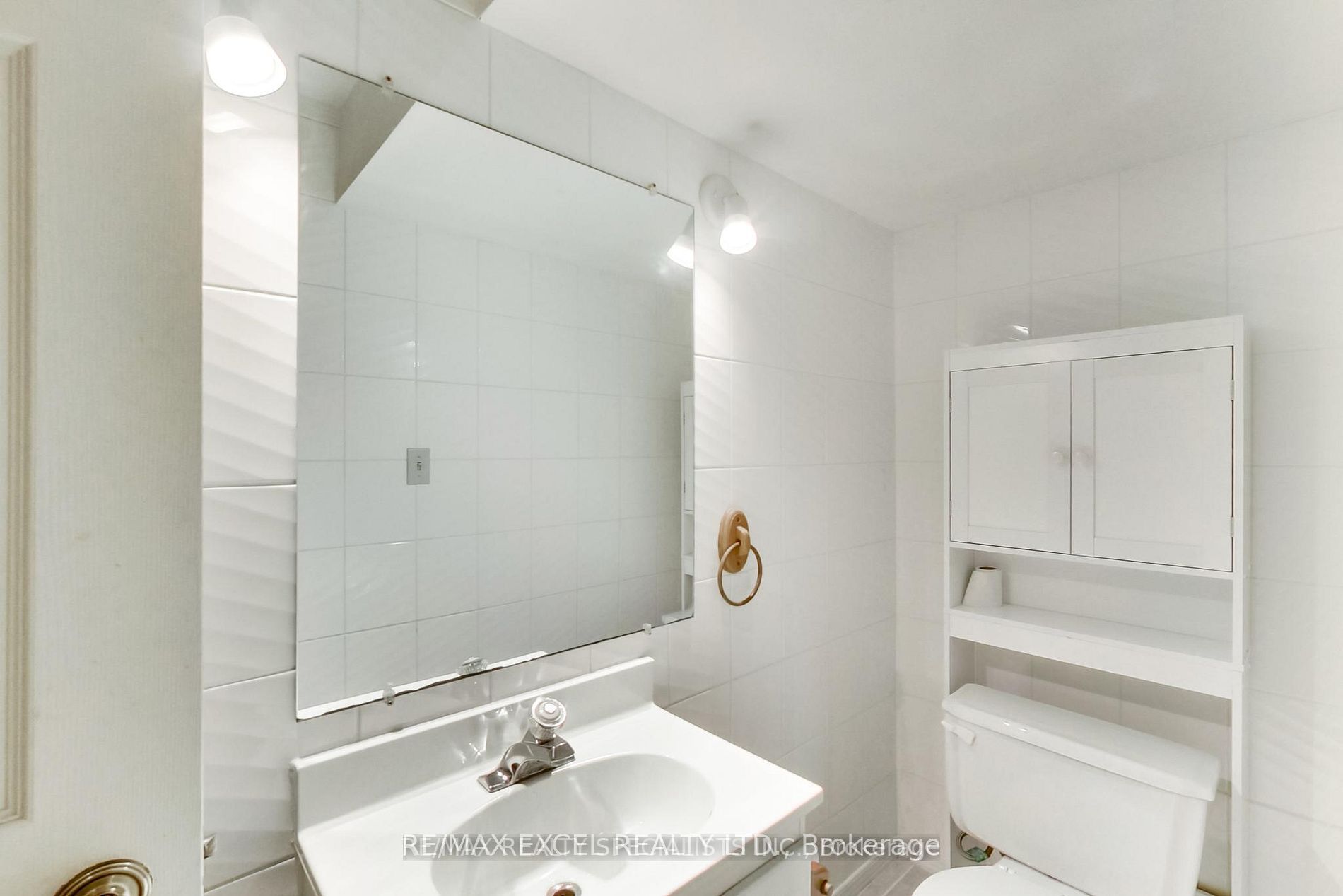 Additional image 4 of 1474 Bough Beeches Boulevard, Mississauga, ON, L4W 2B9