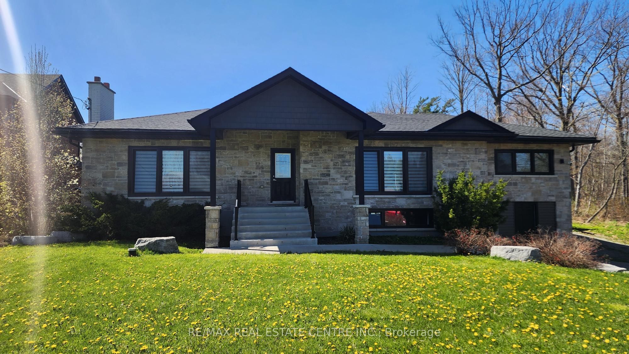 431 Second Road E, Hamilton, ON, L8J 2X9