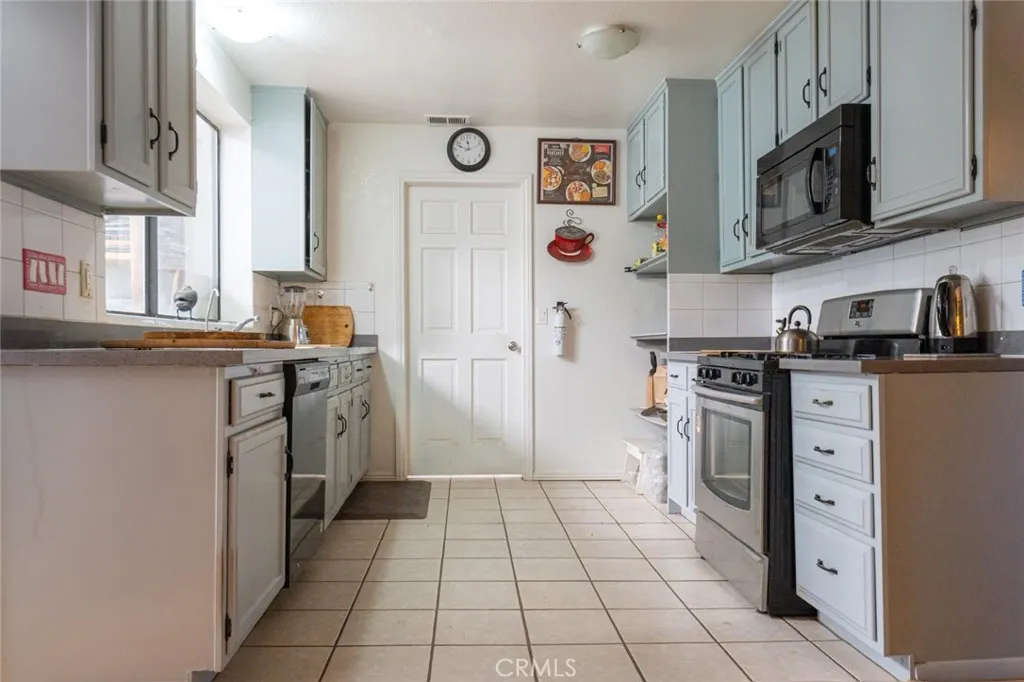 Additional image 7 of 10330 E Avenue R14, Littlerock, CA 93543