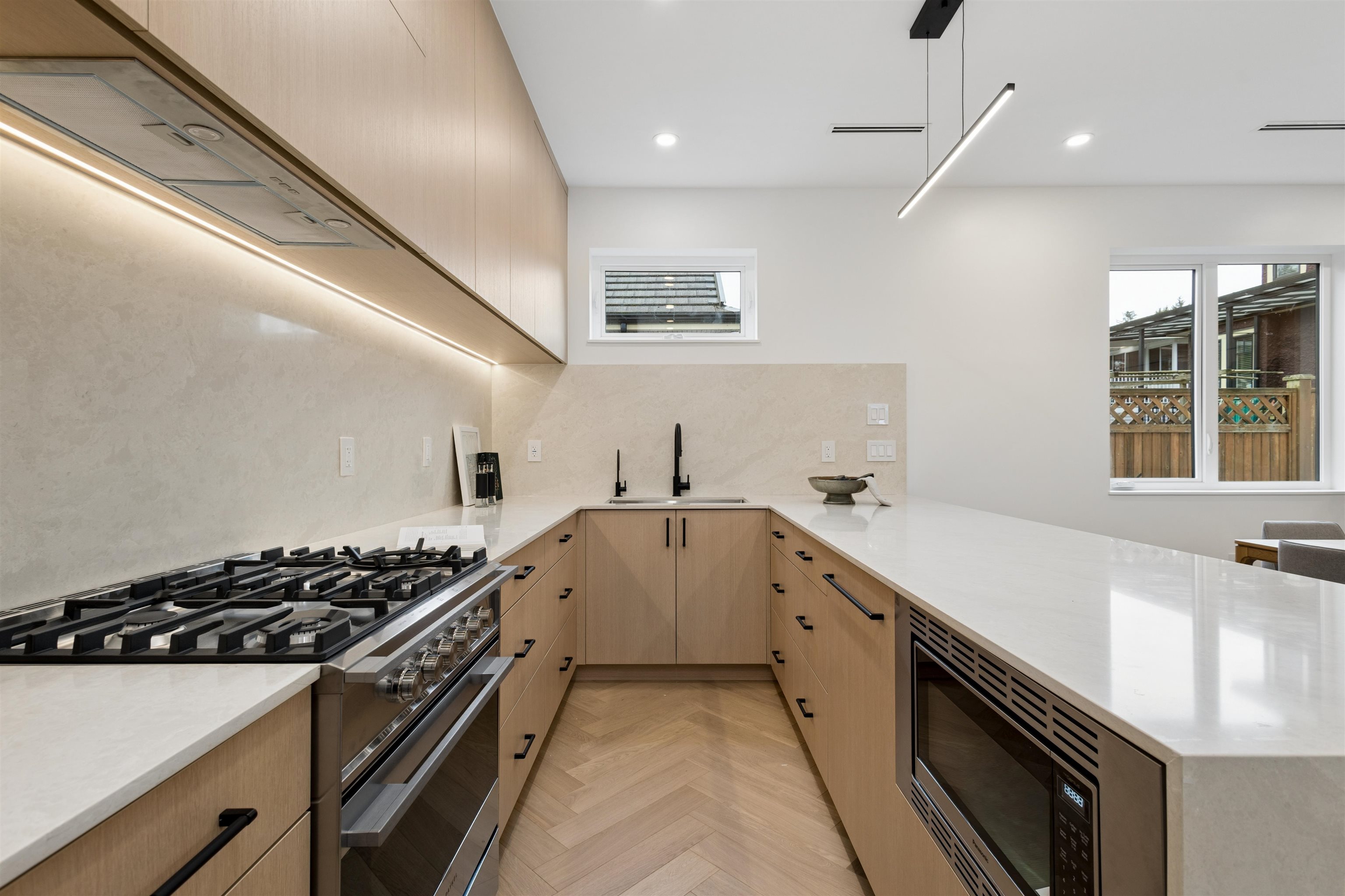 Additional image 4 of 2-3639 46th Avenue E, Vancouver, BC, V5S 1B7