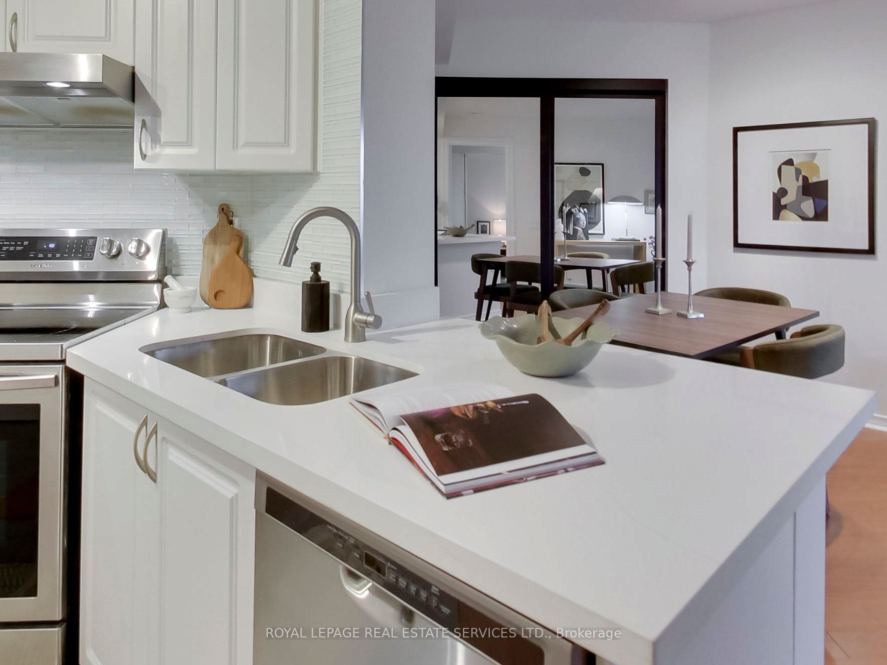 Additional image 3 of 1713-60 Heintzman Street, Toronto, ON, M6P 5A1