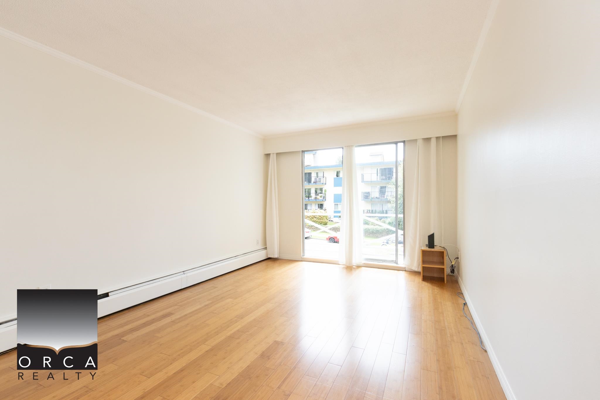 Additional image 5 of 9-140 20th Street, North Vancouver, BC, V7L 3A4