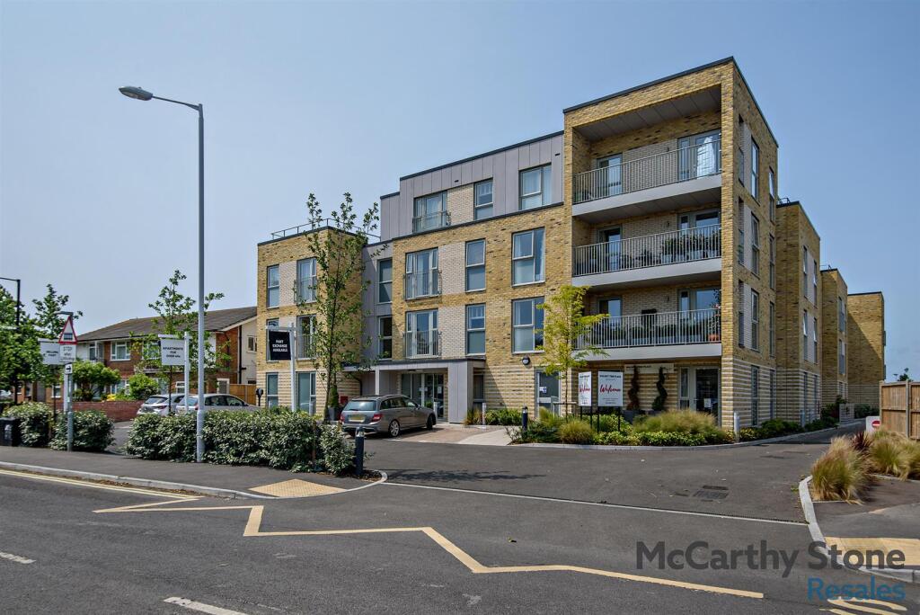 Walnut Tree Place, Goring Street, Goring-By-Sea