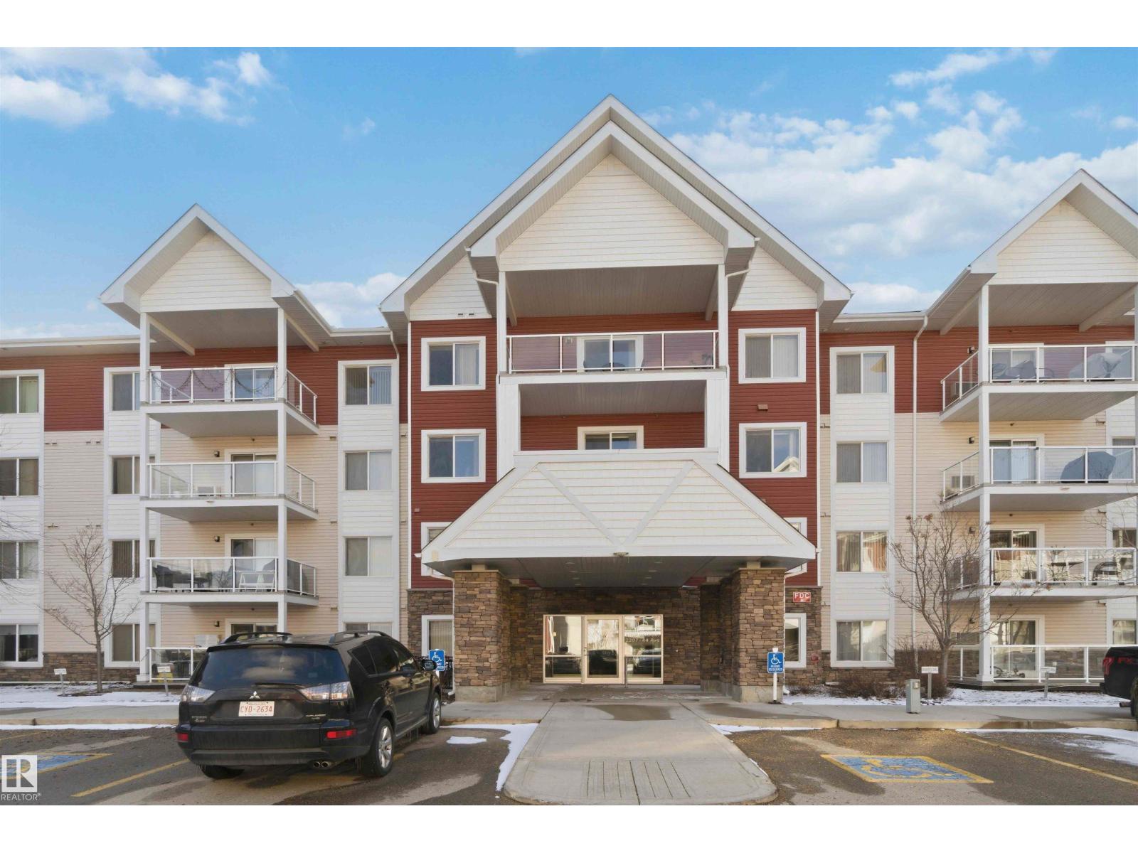 Additional image 3 of 114-2207 44 Avenue NW, Edmonton, AB, T6T0T2