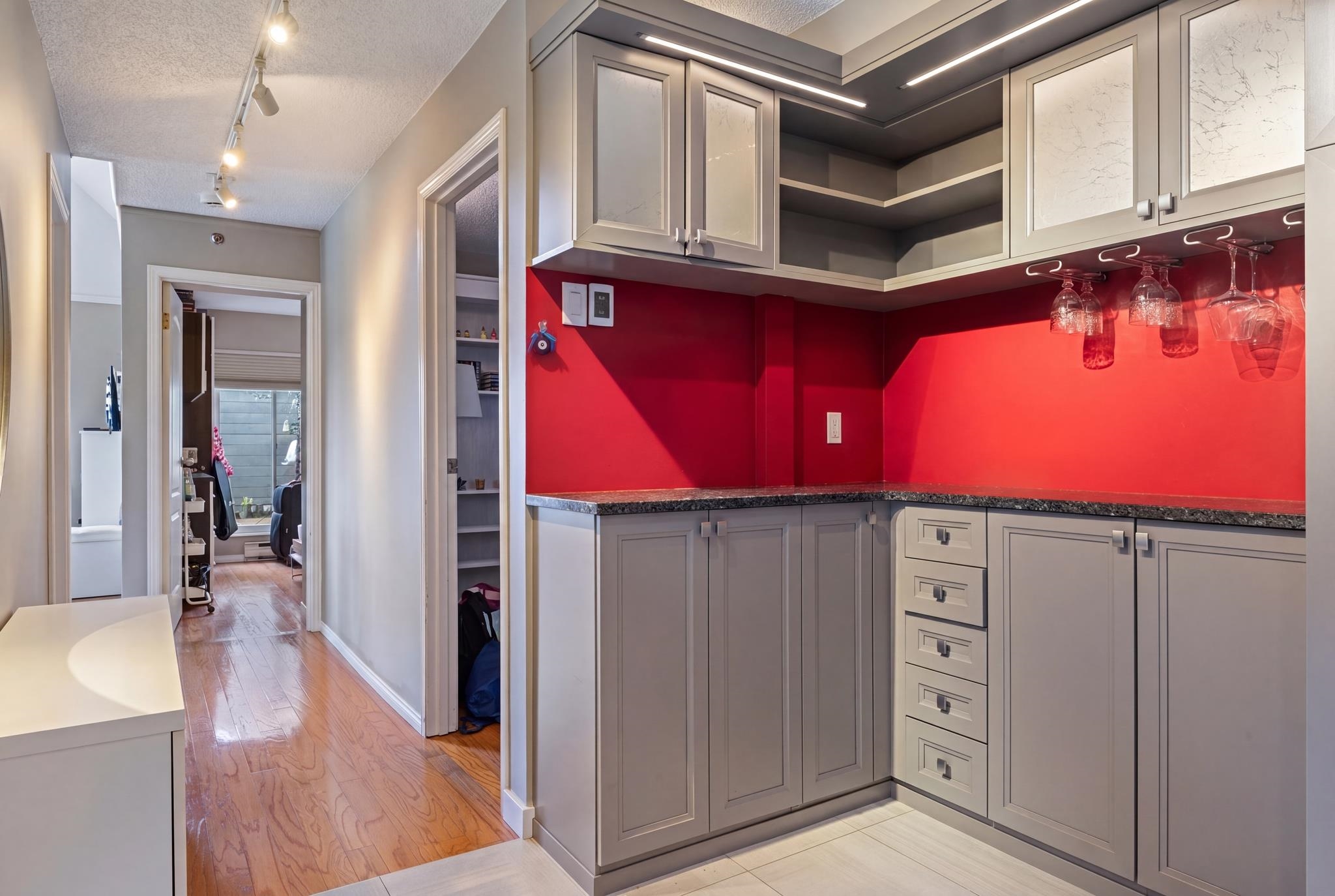 Additional image 4 of 306-1345 4th Avenue W, Vancouver, BC, V6H 3Y8