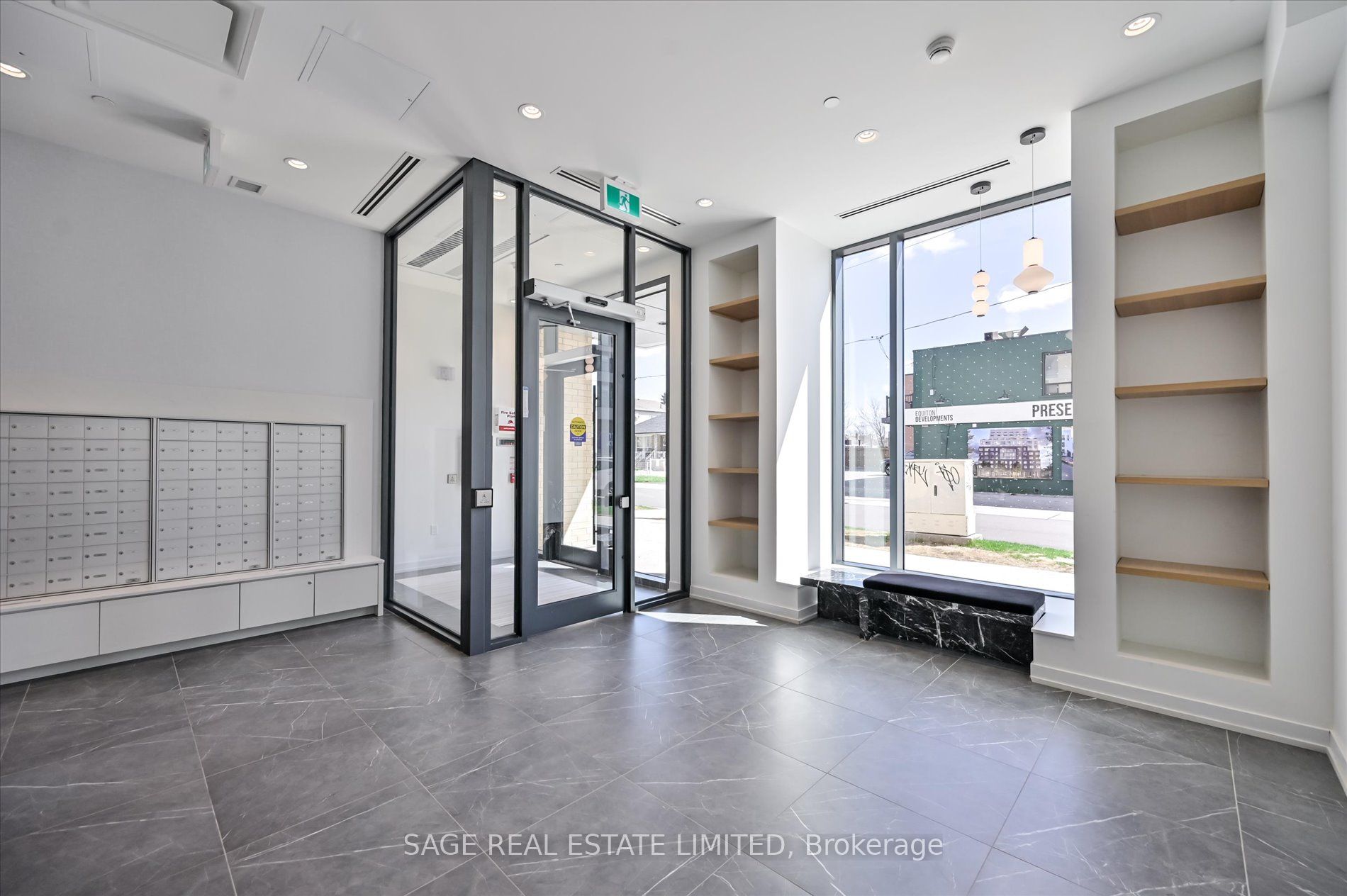 Additional image 4 of 509-6 Chartwell Road, Toronto, ON, M8Z 4E8