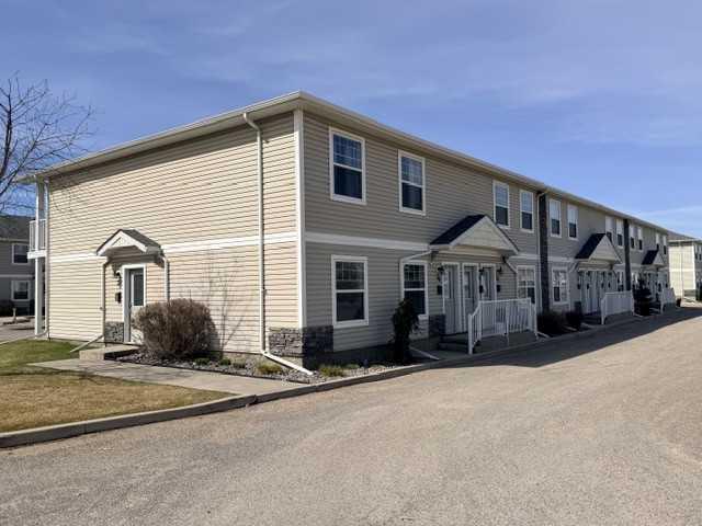 Additional image 2 of 37-20 Jacobs Close, Red Deer, AB, T4P 4C9