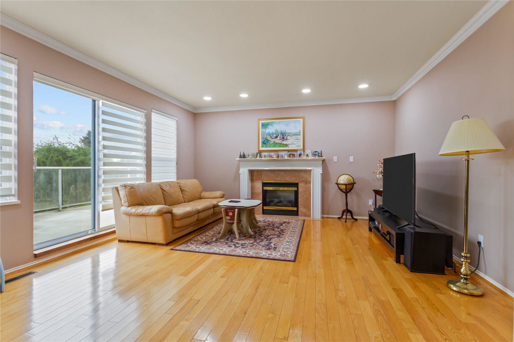 Additional image 5 of 9149 Briar Road, Burnaby, BC, V3N 4X1