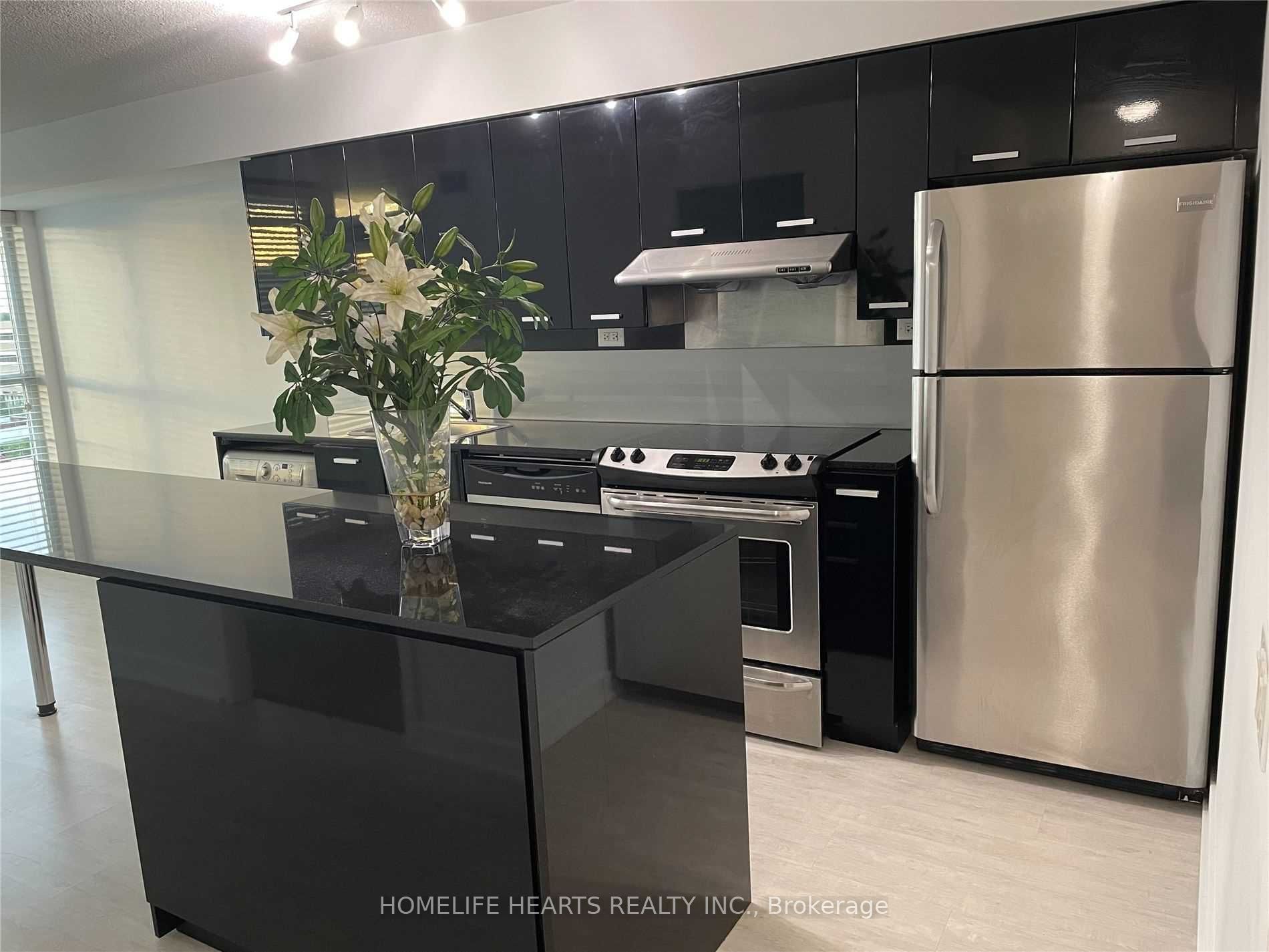 Additional image 3 of 503-15 Singer Court, Toronto, ON, M2K 0B1