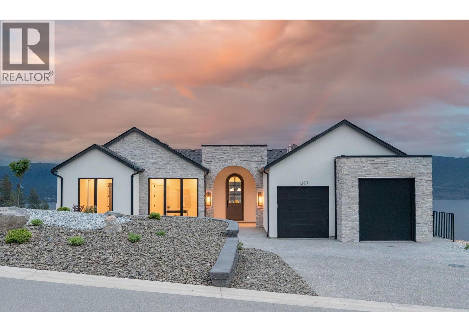 Additional image 8 of 1327 Vineyard Drive, West Kelowna, BC, V4T3H9