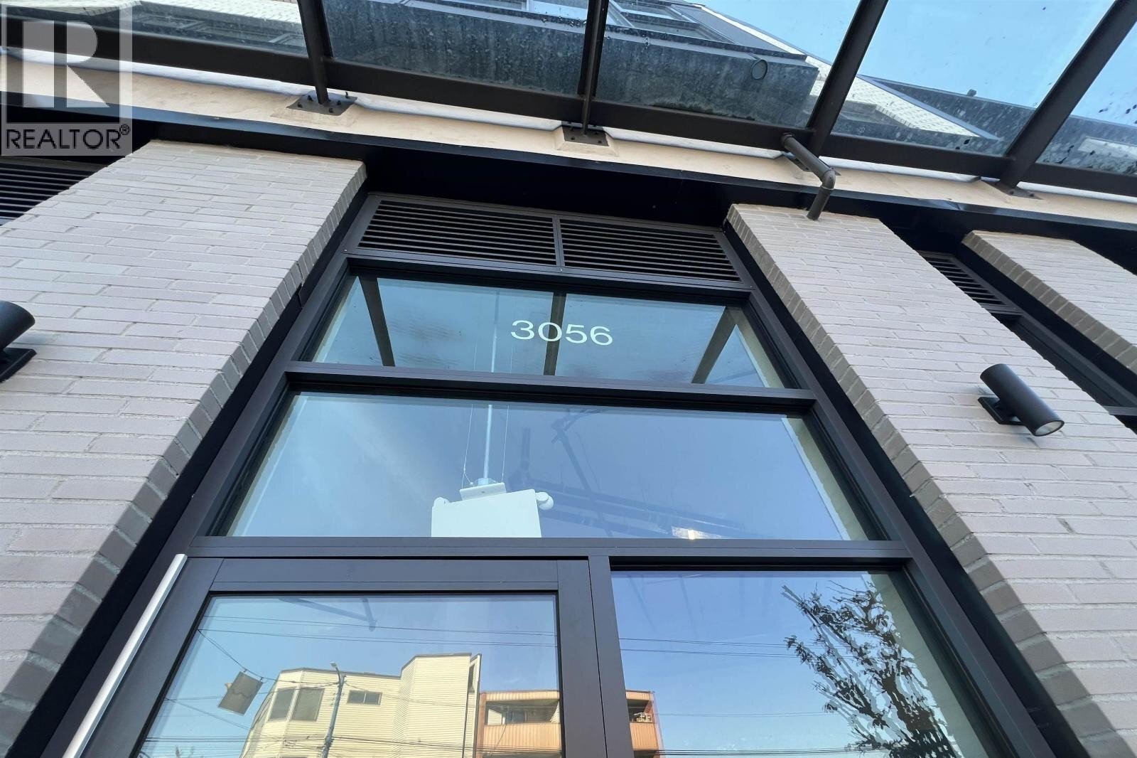 Additional image 7 of CRU 1-3-3068 Kingsway , Vancouver, BC, V5R5J7