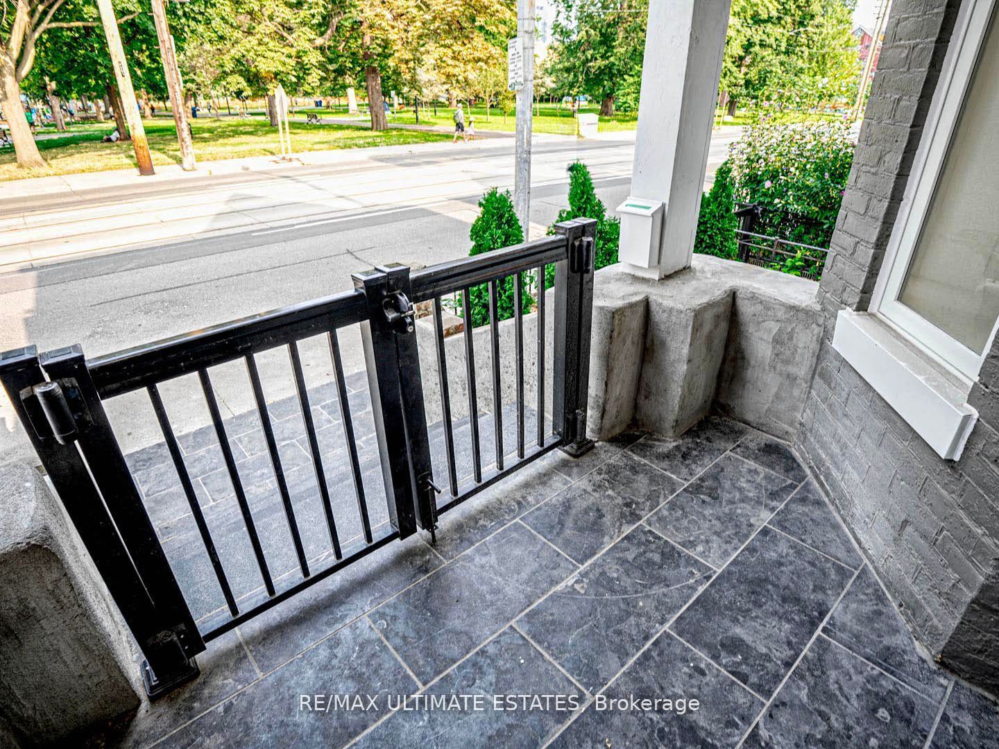 290 Bathurst Street, Toronto, ON, M5T 2S3 photo 4
