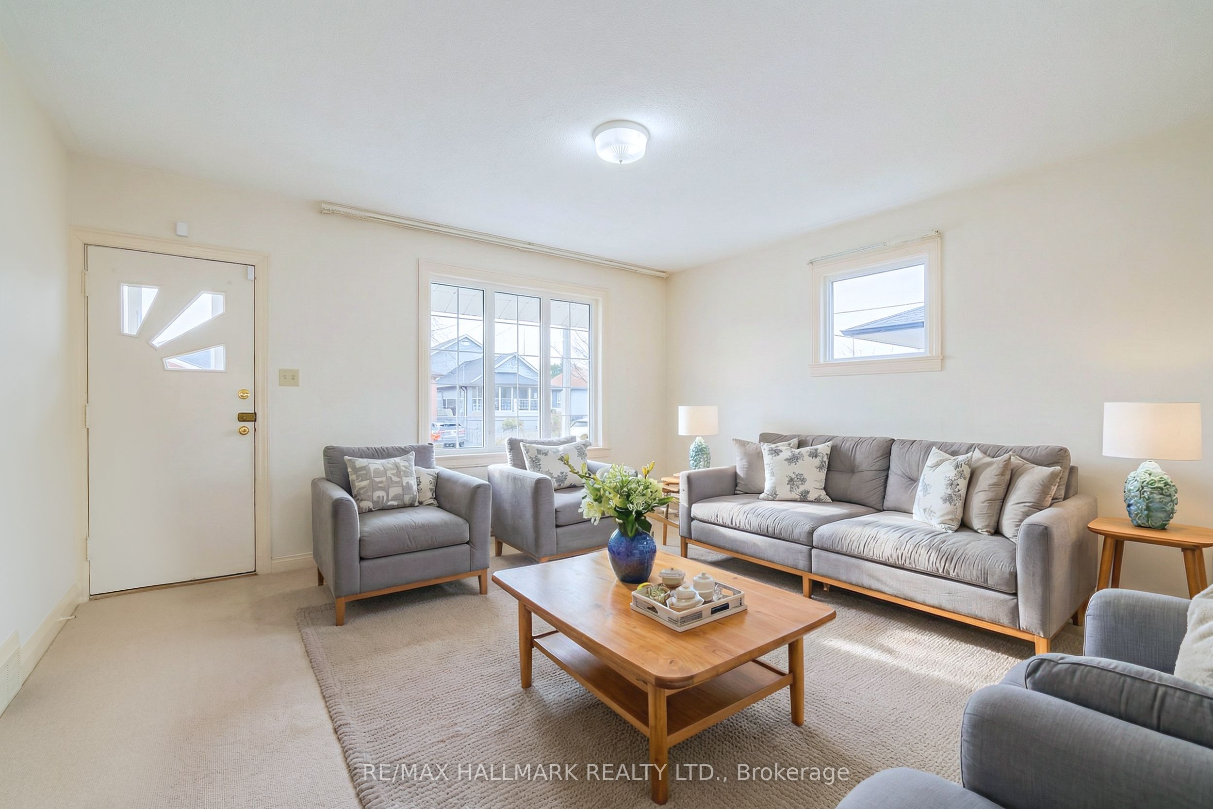 Additional image 2 of 945 Glencairn Avenue, Toronto, ON, M6B 2A6