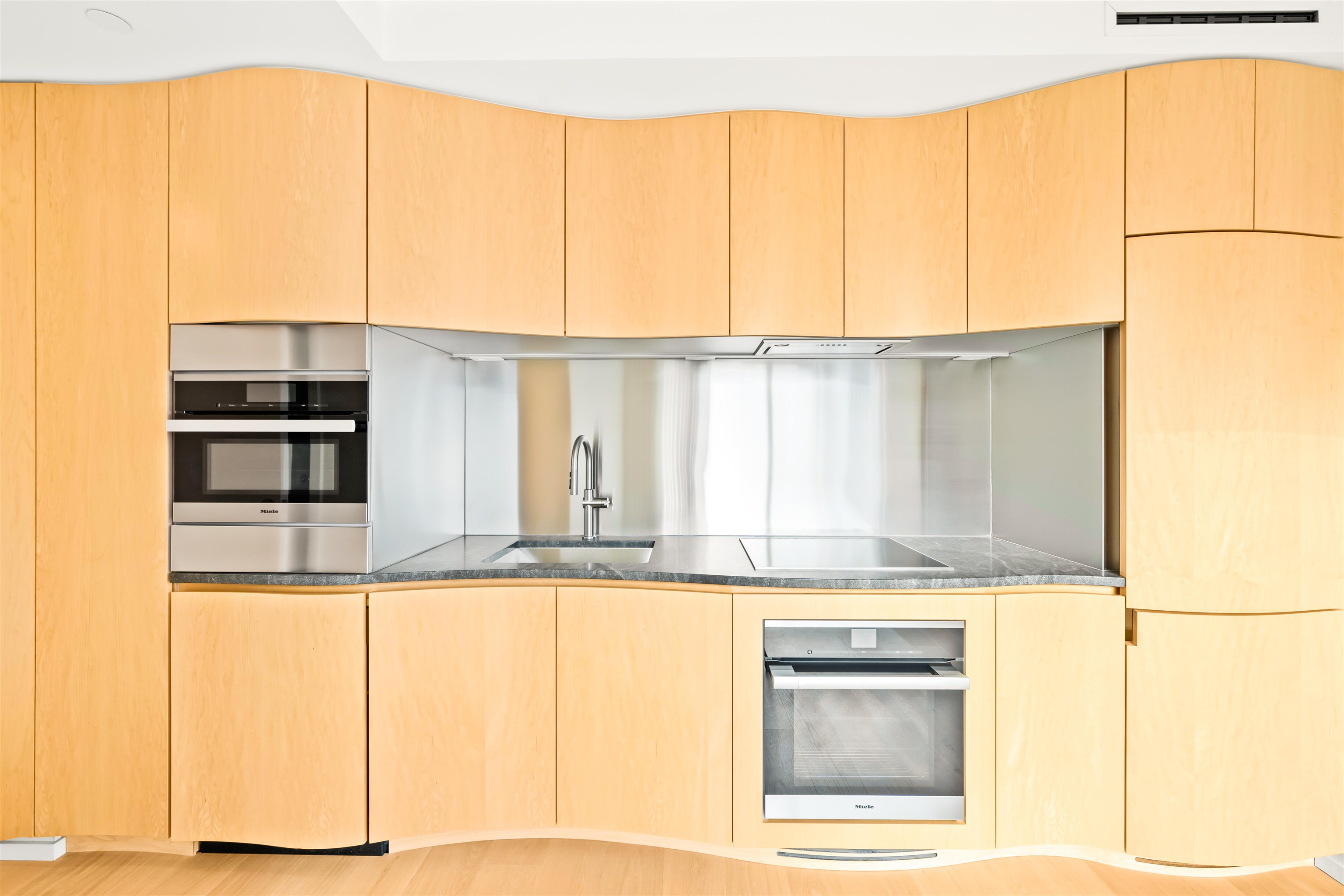 Additional image 4 of 1504-1568 Alberni Street, Vancouver, BC, V6G 0E3