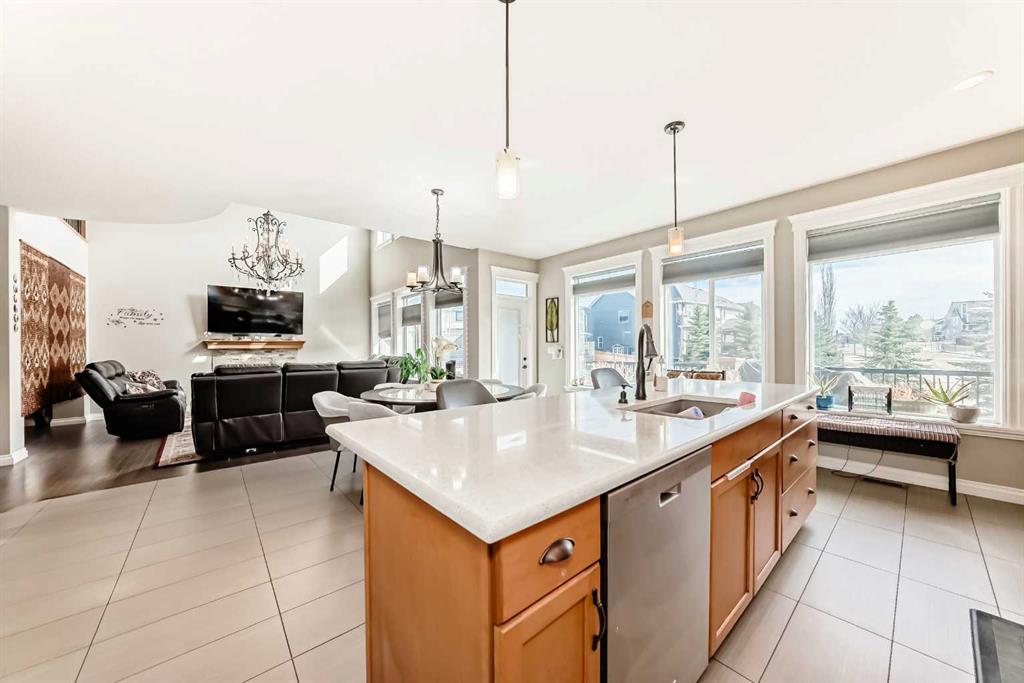 Additional image 6 of 345 Marquis Landing SE, Calgary, AB, T3M 2H4