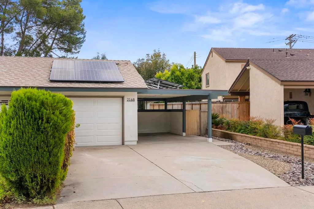 Additional image 3 of 2168 Country Place, Escondido, CA 92026