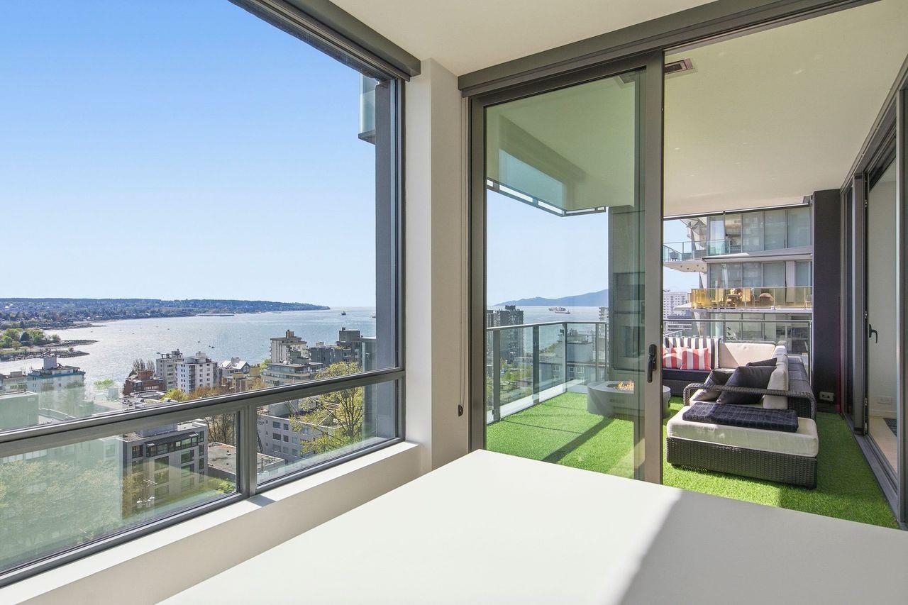 Additional image 2 of 1403-1171 Jervis Street, Vancouver, BC, V6E 0C9