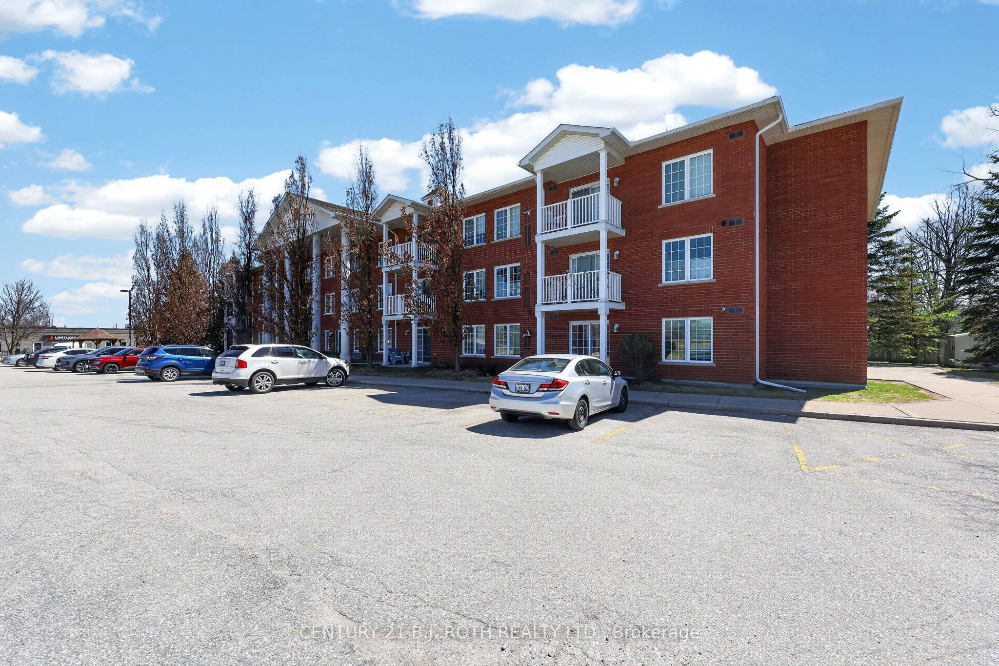 Additional image 3 of 116-49 Jacobs Terrace, Barrie, ON, L4N 0W4