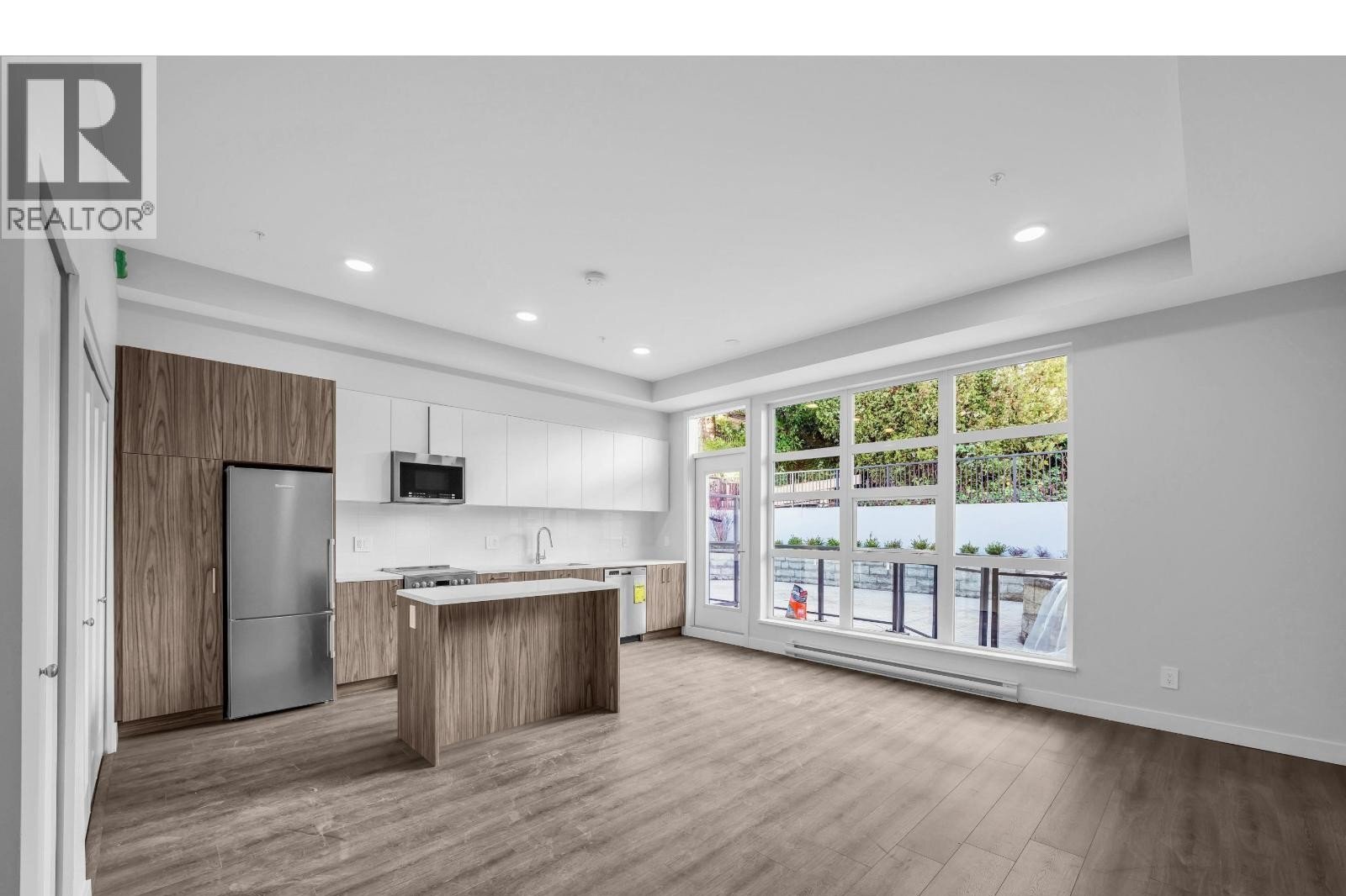 Additional image 8 of 210-395 Ellesmere Avenue, Burnaby, BC, V5B1R2