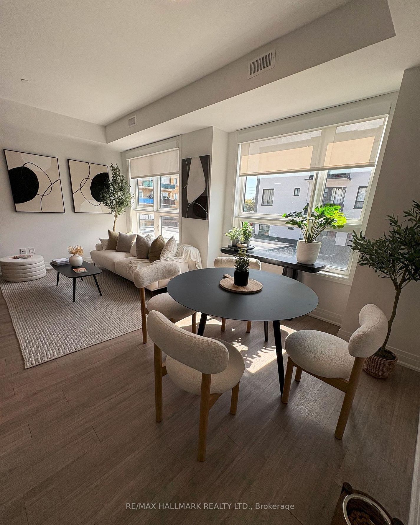 Additional image 2 of 16-15 Brenthall Avenue, Toronto, ON, M2R 0B3
