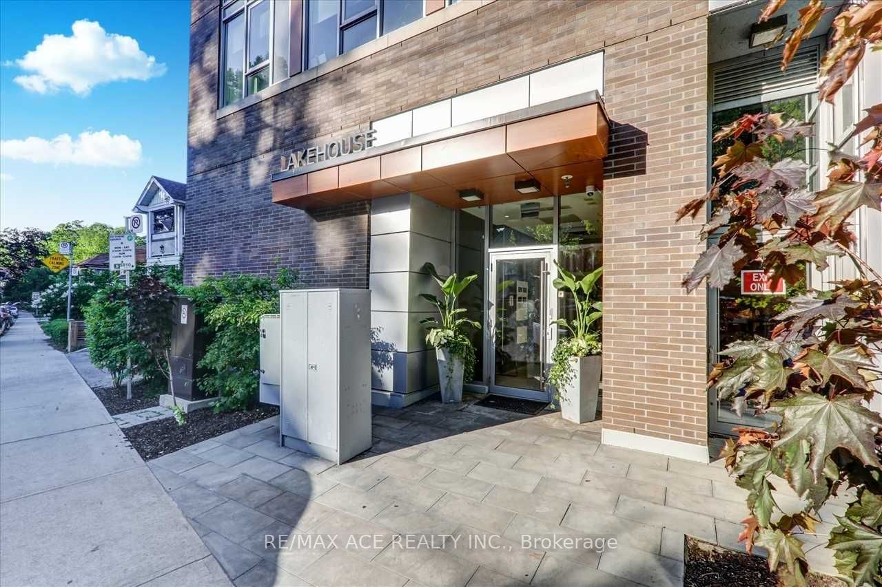 Additional image 3 of 206-1960 Queen Street, Toronto, ON, M4L 1H8