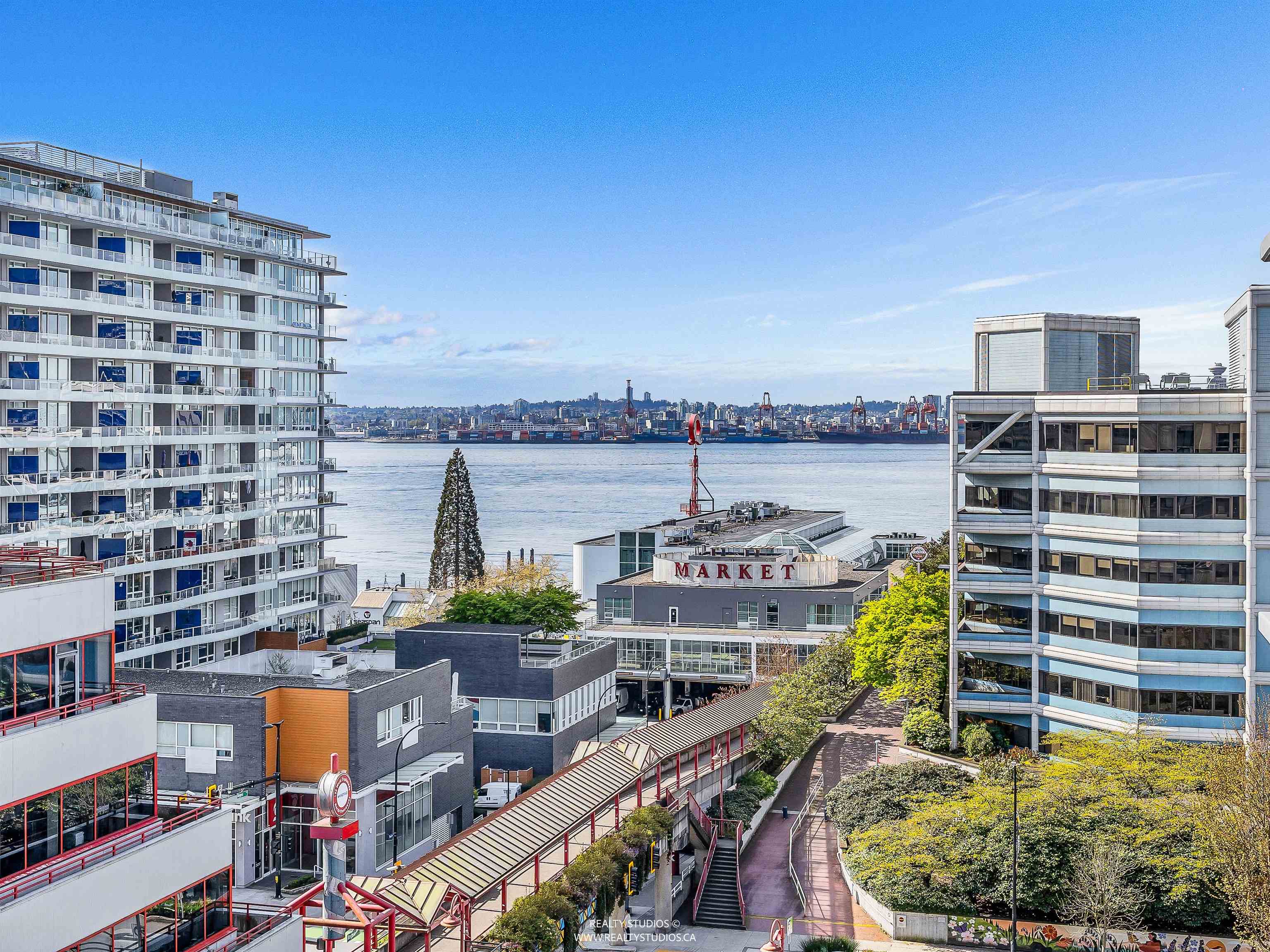 701-155 1st Street W, North Vancouver, BC, V7M 3N8