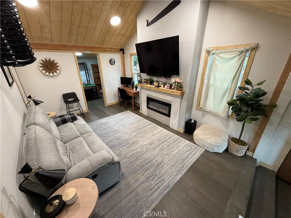 Additional image 55 of 25881 Sunset Loop, Twin Peaks, CA 92391
