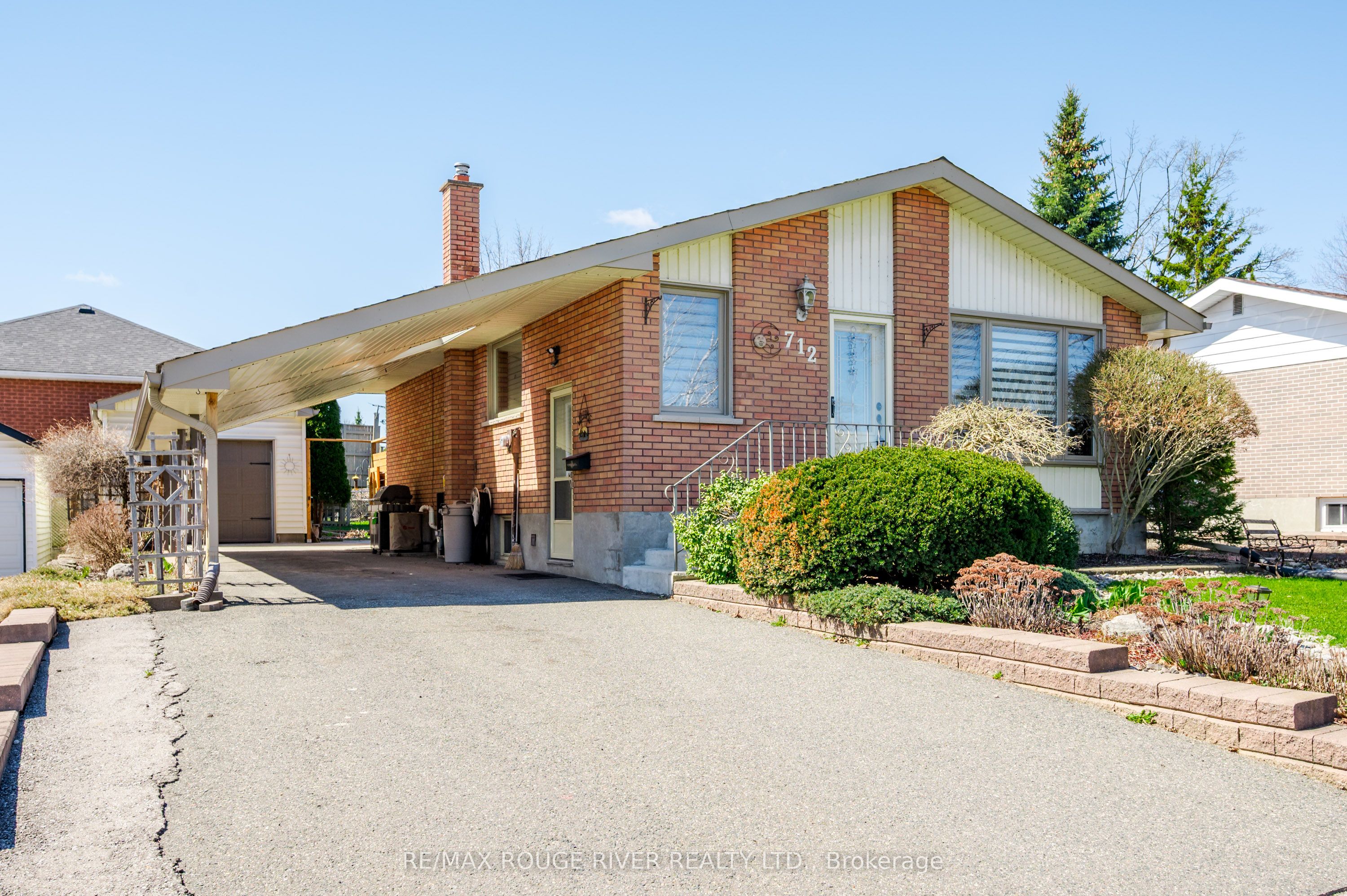 712 Otonabee Drive, Peterborough, ON, K9J 7P9