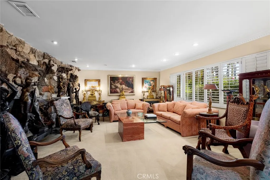 Additional image 16 of 22723 Erwin St, Woodland Hills, CA 91367