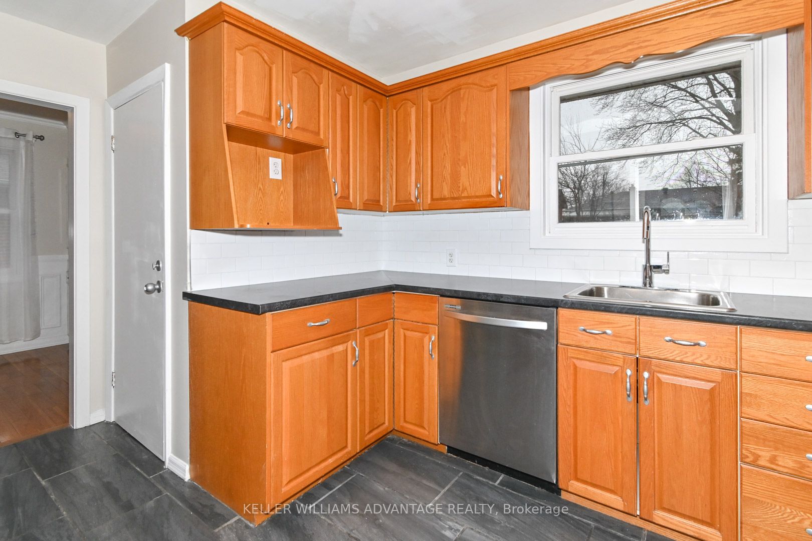Additional image 5 of 936 Somerville Street, Oshawa, ON, L1G 4J7