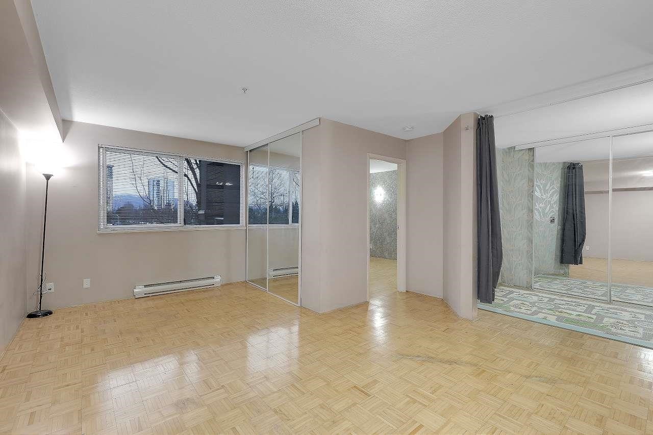 Additional image 4 of 308-10533 University Drive, Surrey, BC, V3T 5T7