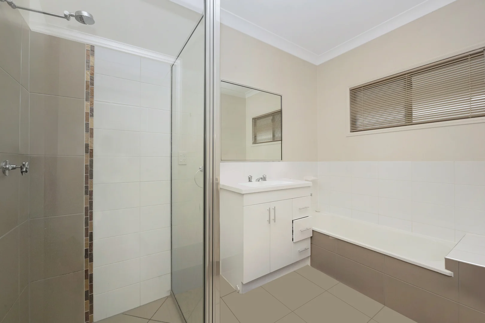 Additional image 9 of Burdell QLD 4818