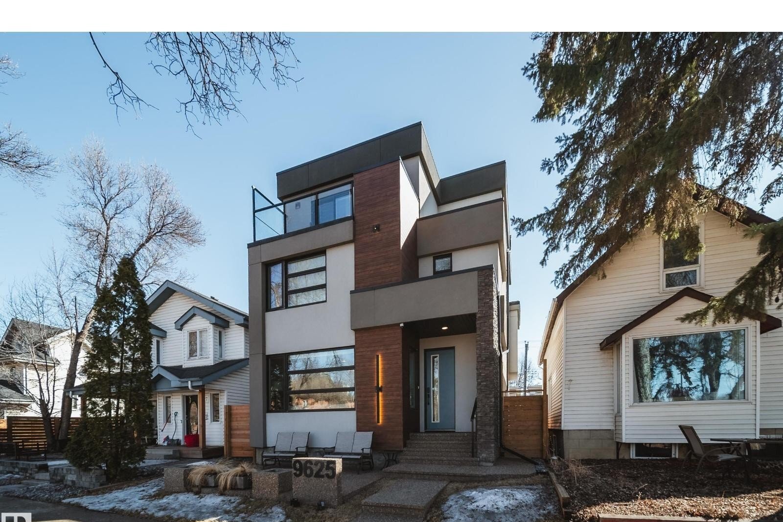 Additional image 7 of 9625 101 Street NW, Edmonton, AB, T5K0W7