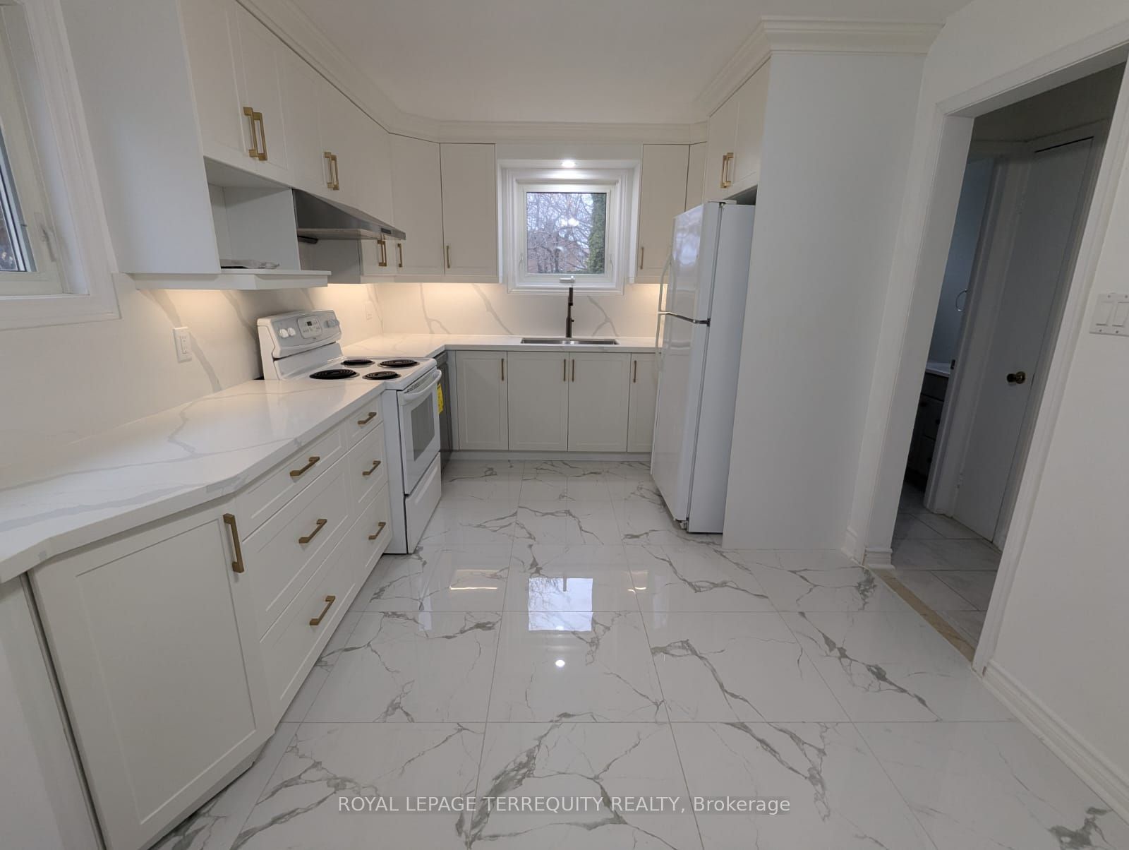 Additional image 5 of 1858 Shadybrook Drive, Pickering, ON, L1V 3A8