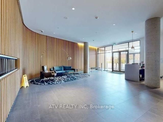 Additional image 3 of 1521-120 Varna Drive, Toronto, ON, M6A 1N3