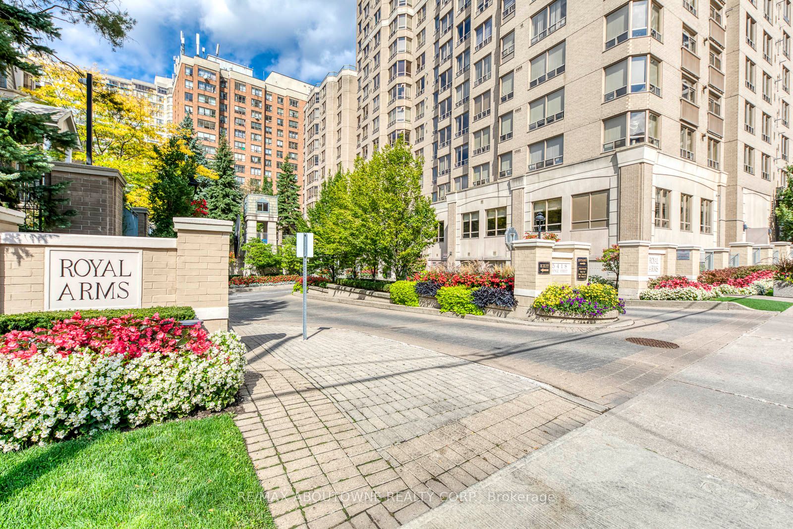 Additional image 2 of 1805-5418 Yonge Street, Toronto, ON, M2N 6X4