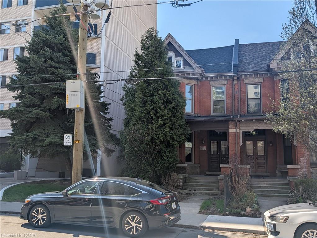 1-141 Bold Street, Hamilton, ON, L8P 1T9