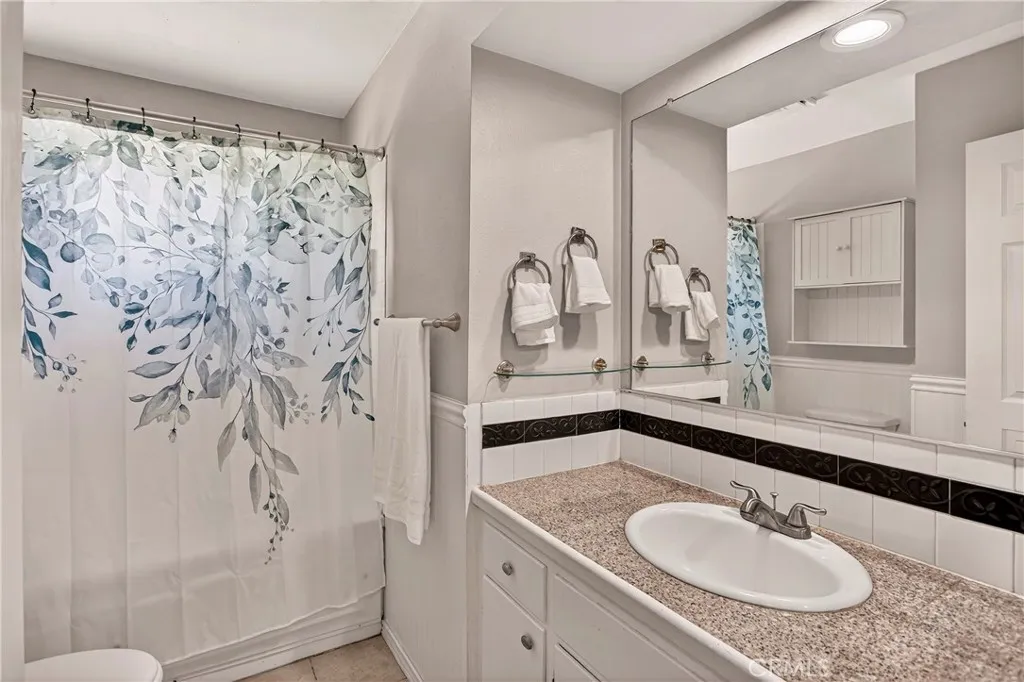 Additional image 75 of 6 Mayfair Dr, Chico, CA 95973