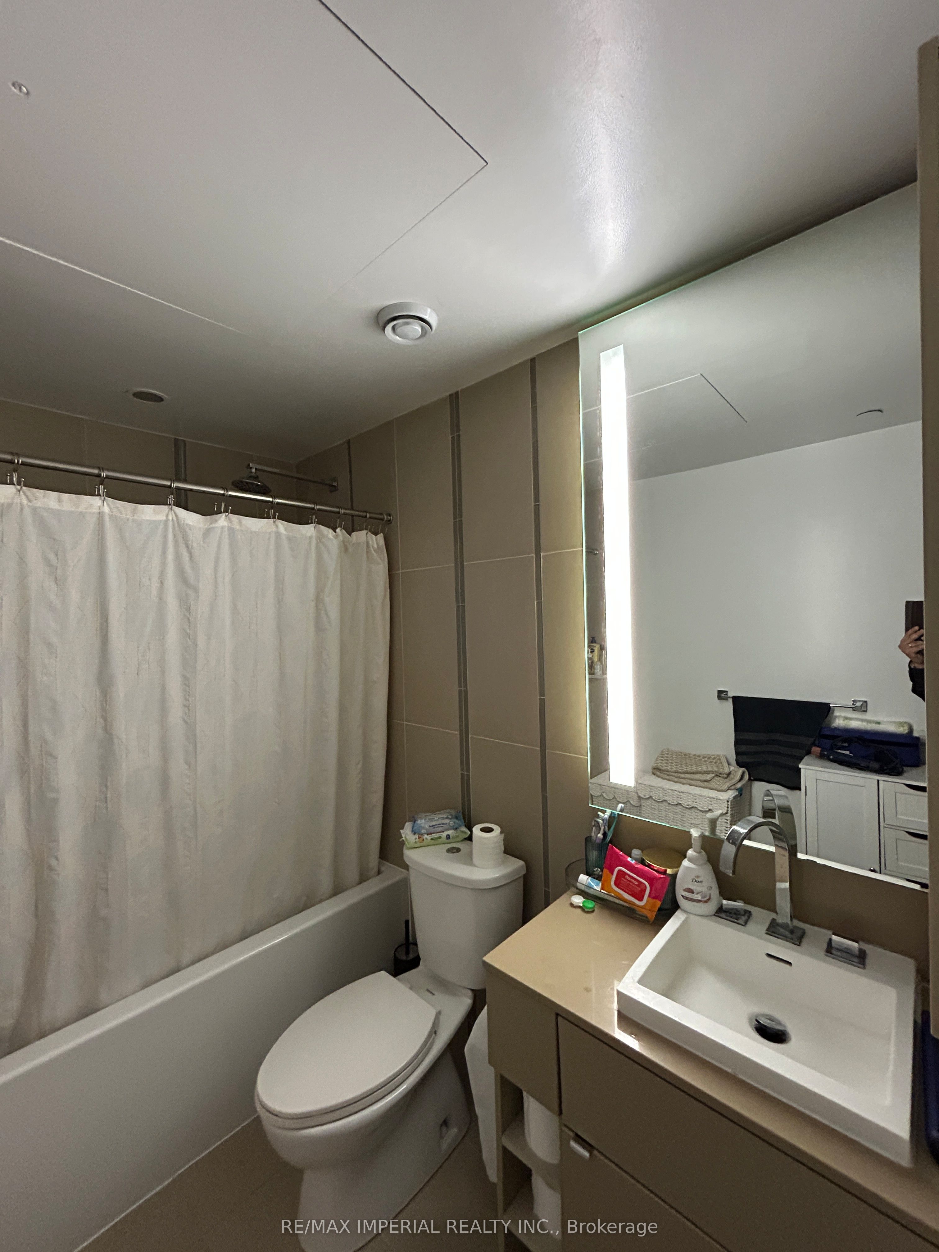 Additional image 2 of 2708-101 Peter Street, Toronto, ON, M5V 0G6