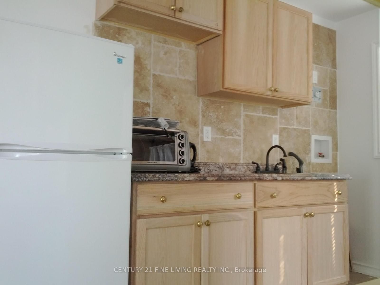 Additional image 4 of (Grdn)-400 Nairn Avenue, Toronto, ON, M6E 4J3