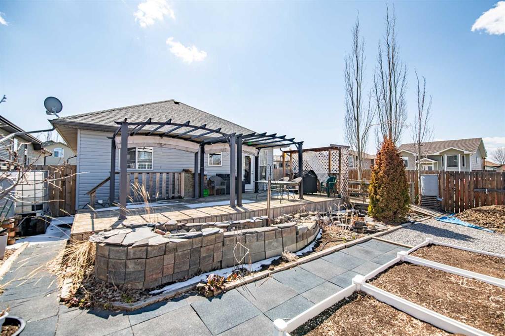 Additional image 5 of 57 Woodbine Close, Blackfalds, AB, T4M 0K5