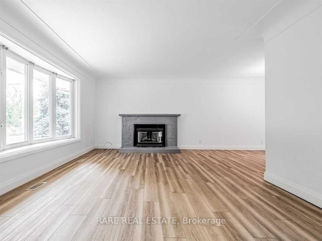 15 Miller Drive, Hamilton, ON, L9G 2H9 photo 2