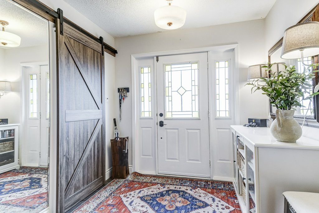 Additional image 2 of 1279 Old English Lane, Oakville, ON, L6M 2P6
