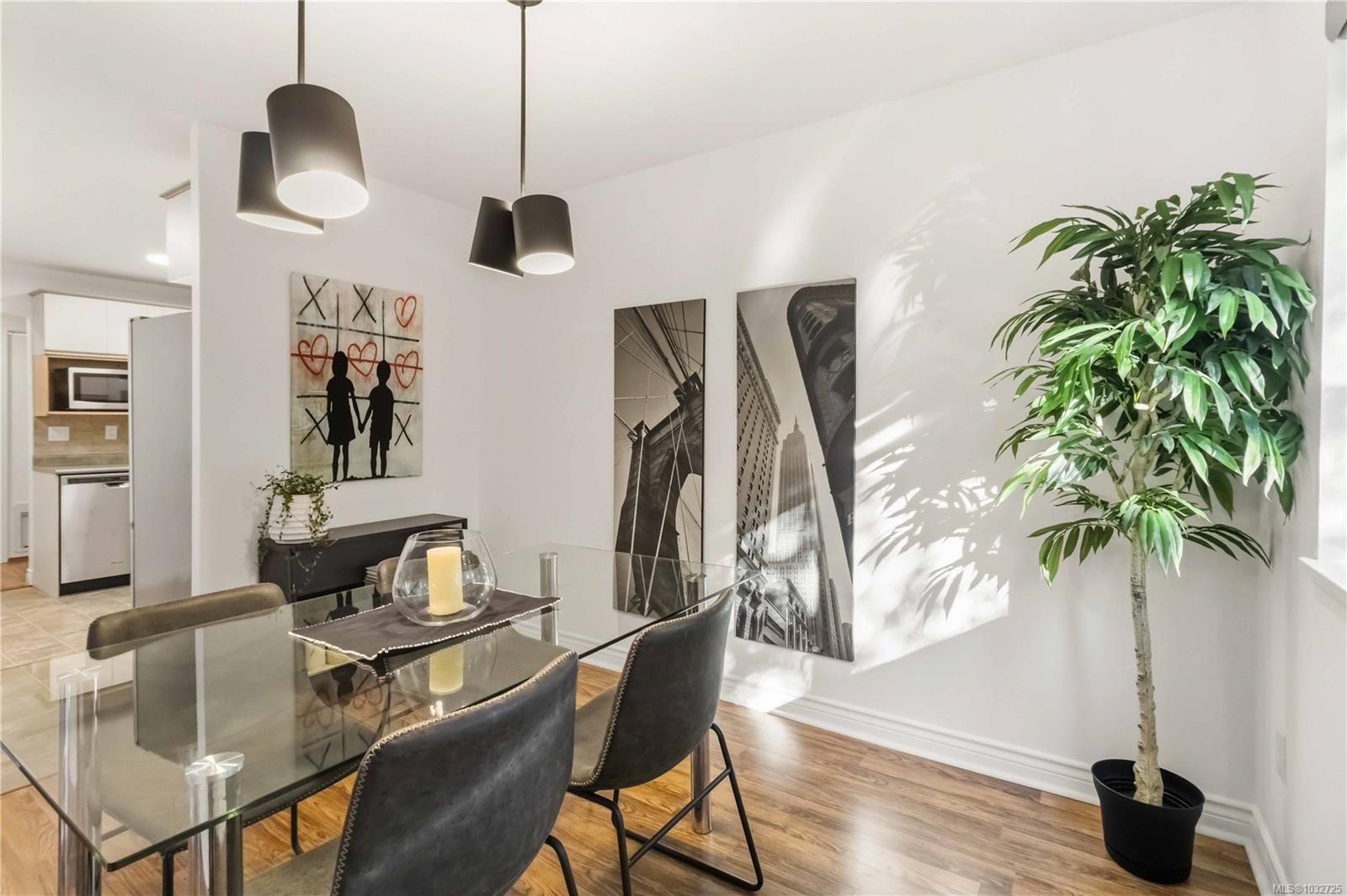 Additional image 6 of 302-1436 Harrison Street, Victoria, BC, V8S 3S2