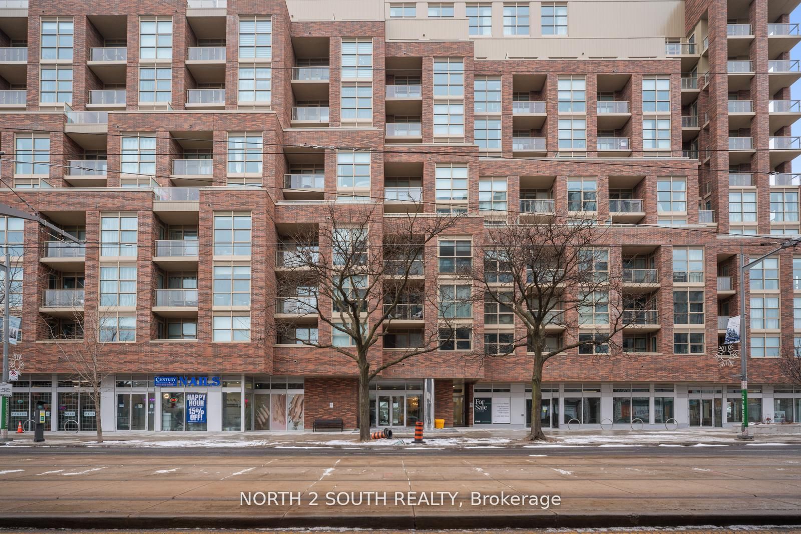 Additional image 3 of 213-1787 St Clair Avenue W, Toronto, ON, M6N 0B7